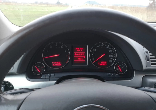 Audi A4 cena 11900 przebieg: 287000, rok produkcji 2003 z Ryki małe 781
